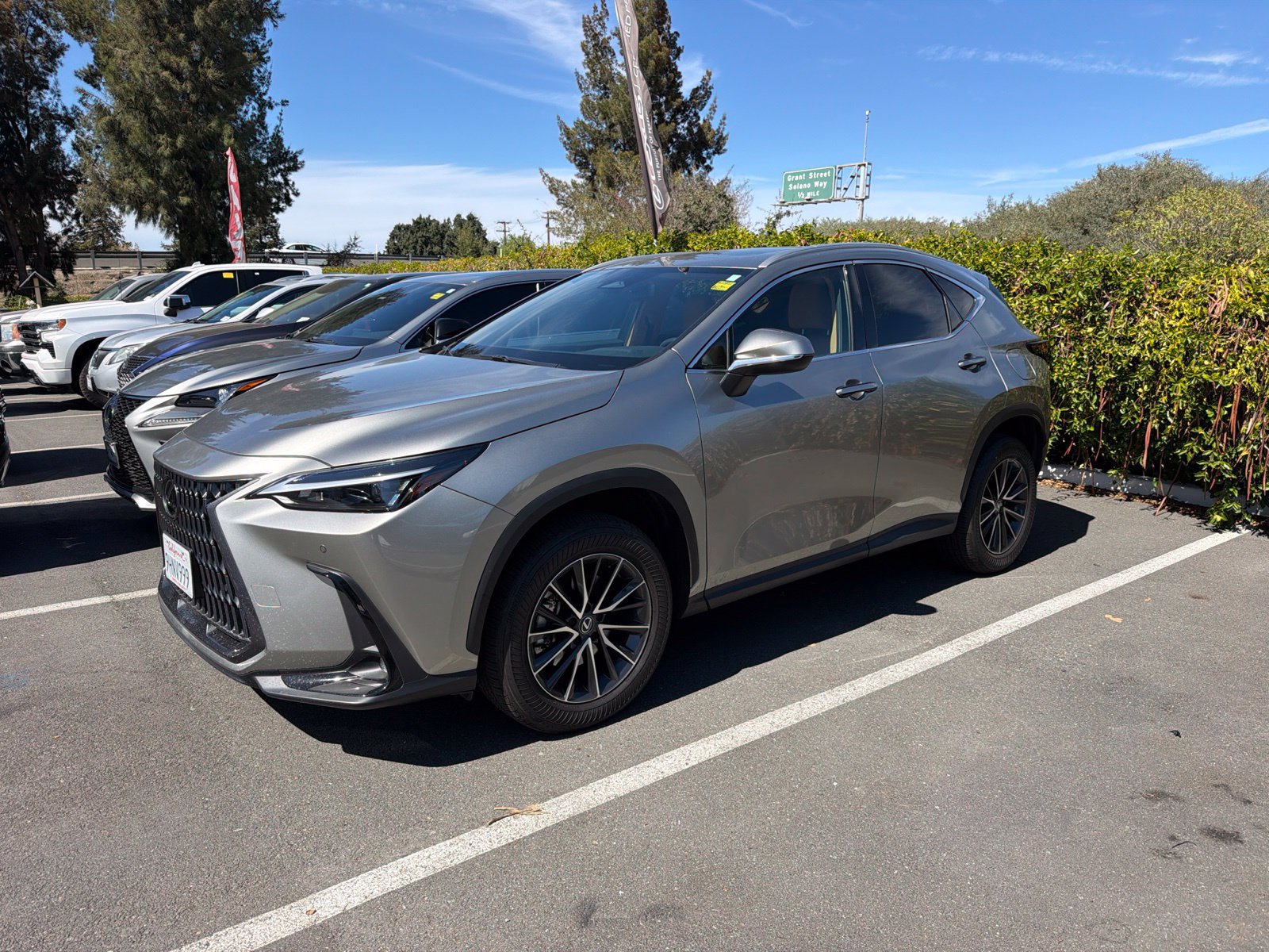 Certified 2024 Lexus NX 350h AWD image 4