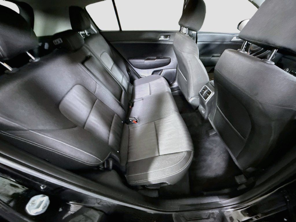 Used 2019 Kia Sportage LX FWD image 27