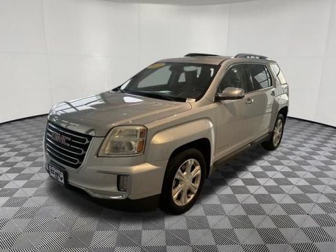 Used 2017 GMC Terrain SLT AWD/4WD image 4