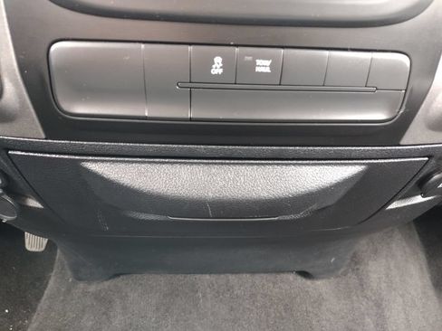 Used 2017 RAM 1500 Express w/ Black Ram 1500 Express Group AWD/4WD image 30