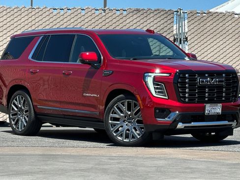 Certified 2026 GMC Yukon Denali Ultimate AWD/4WD image 2