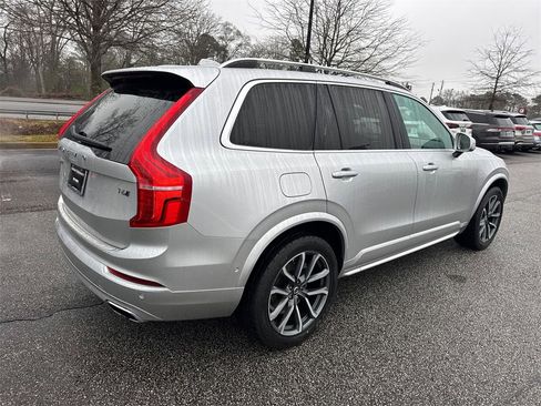 Used 2019 Volvo XC90 T6 Momentum w/ Protection Package Premier image 7