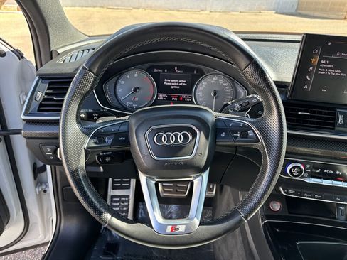 Used 2022 Audi SQ5 Premium image 15