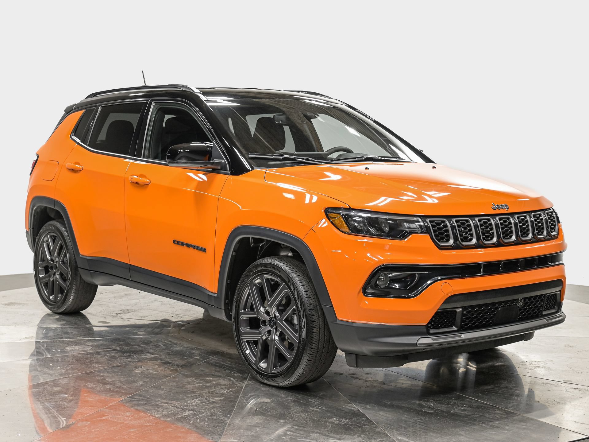 Used 2026 Jeep Compass Limited AWD/4WD image 9