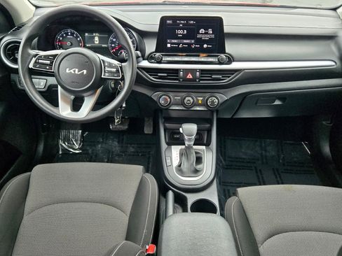 Used 2024 Kia Forte LXS image 17