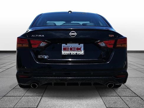 Used 2024 Nissan Altima 2.5 SR FWD image 6