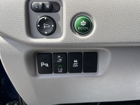 Used 2019 Honda Pilot Touring image 24