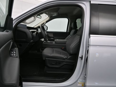 Certified 2025 Ford Expedition Max Active RWD image 20