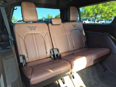 Used 2023 Ford Expedition Max King Ranch AWD/4WD image 36