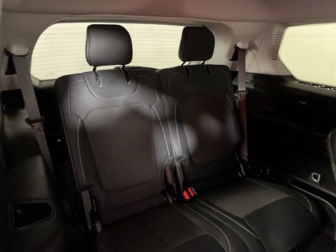 Used 2023 Jeep Grand Cherokee L Laredo w/ Luxury Tech Group I image 10