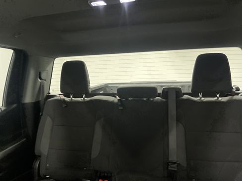 Used 2022 Chevrolet Silverado 1500 LT image 11