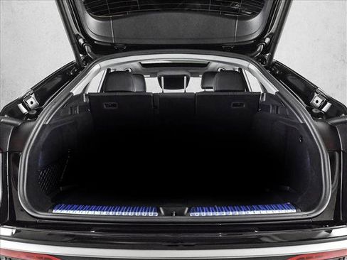 Certified 2025 Audi Q5 Premium w/ Convenience Package AWD/4WD image 6