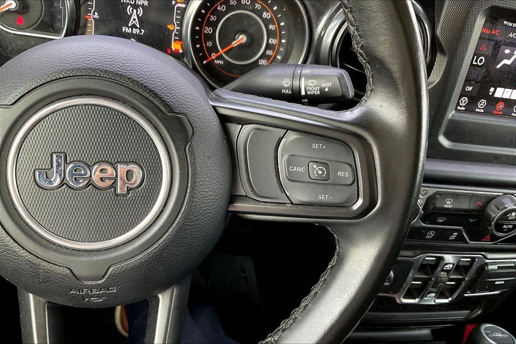 Used 2022 Jeep Gladiator Sport AWD/4WD image 13