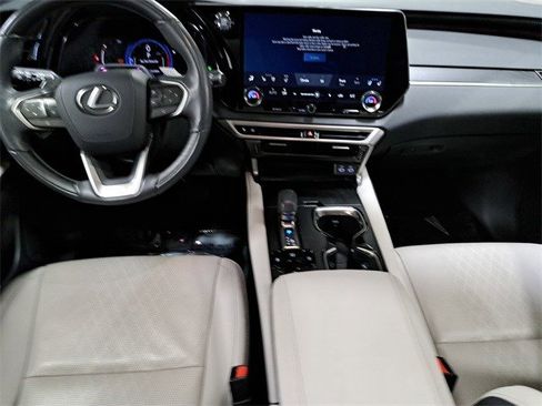 Used 2024 Lexus RX 350 Premium Plus image 9