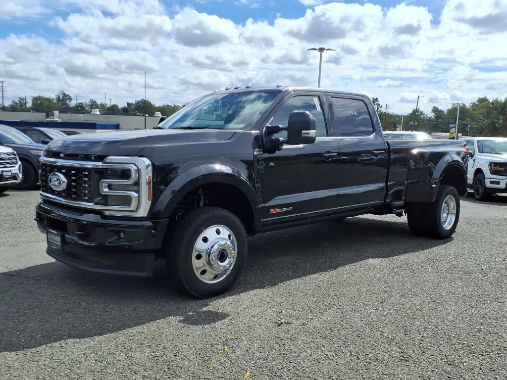 New 2027 Ford F450 Platinum w/ Snow Plow Prep Package AWD/4WD image 3