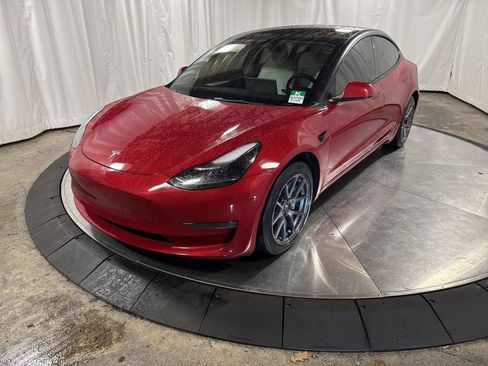 Used 2022 Tesla Model 3 Long Range image 1