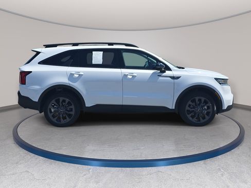 Used 2023 Kia Sorento X-Line EX AWD/4WD image 4