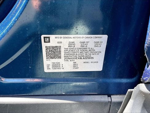 Used 2020 Chevrolet Equinox LT AWD/4WD image 36