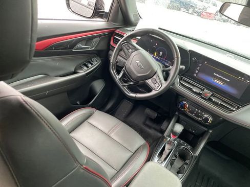 Used 2024 Chevrolet TrailBlazer RS image 22
