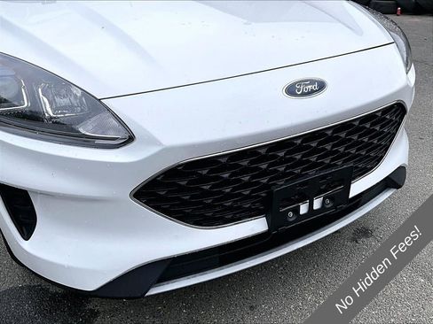 Used 2020 Ford Escape SE FWD image 26