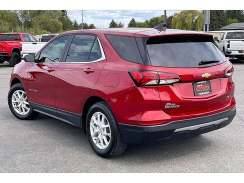 Used 2023 Chevrolet Equinox LT AWD/4WD image 13