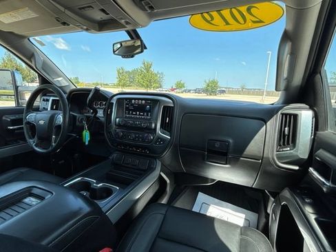 Used 2019 Chevrolet Silverado 2500 LTZ w/ Vortec Plus Package AWD/4WD image 30