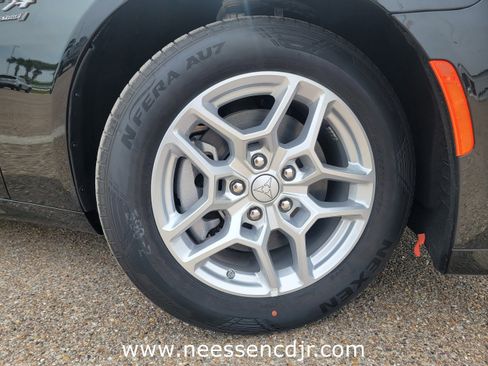 New 2025 Dodge Charger Daytona R/T w/ Quick Order Package 25M R/T image 10