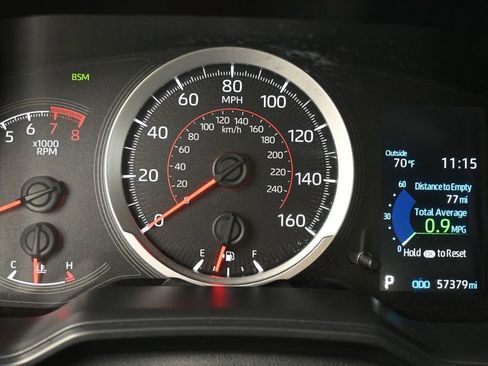 Used 2022 Toyota Corolla SE w/ SE Premium Package FWD image 15