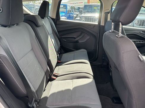 Used 2018 Ford Escape S image 20