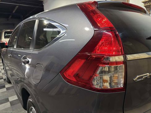 Used 2015 Honda CR-V LX image 5