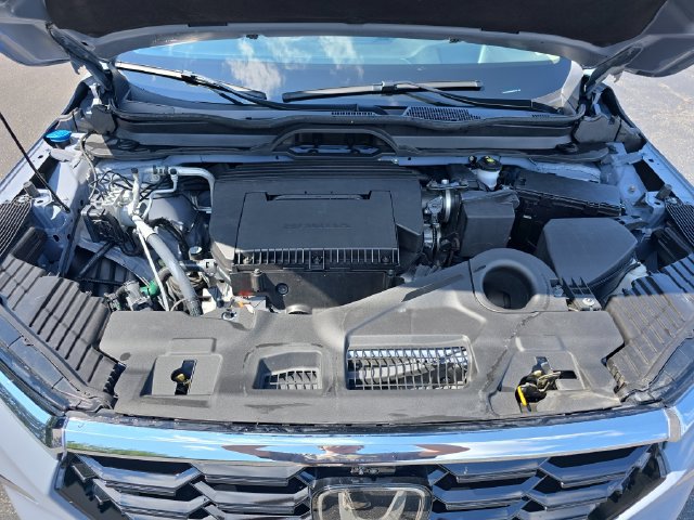 Used 2025 Honda Pilot Elite image 35