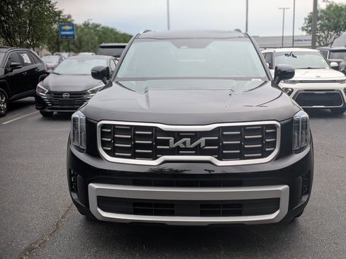 Used 2025 Kia Telluride S AWD/4WD image 3