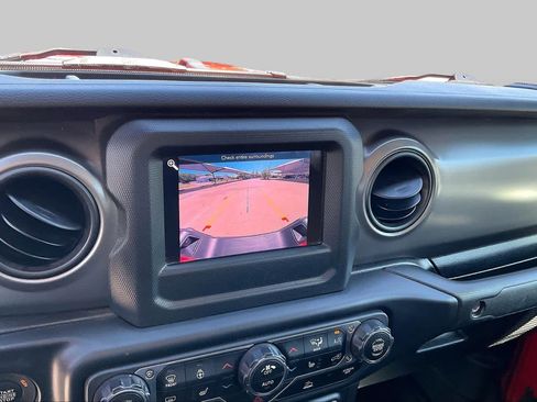 Used 2022 Jeep Gladiator Sport AWD/4WD image 26
