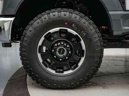 New 2026 Ford F250 XLT w/ Tremor Off-Road Package image 11