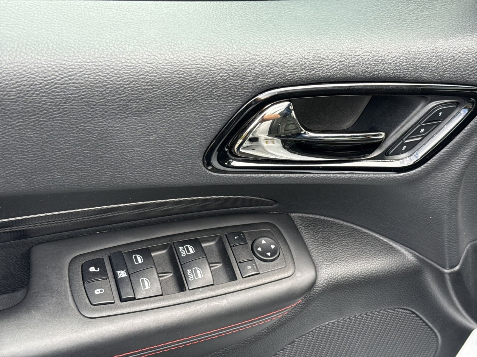 Used 2023 Dodge Durango GT AWD/4WD image 16