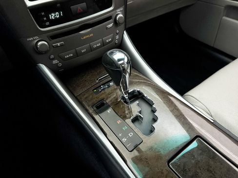 Used 2012 Lexus IS 250 w/ Premium Pkg Value Edition RWD image 16