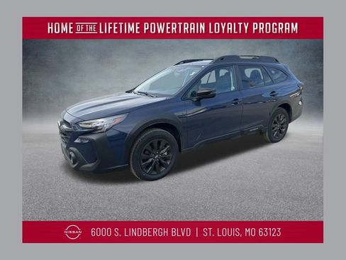 Used 2025 Subaru Outback Onyx Edition image 1