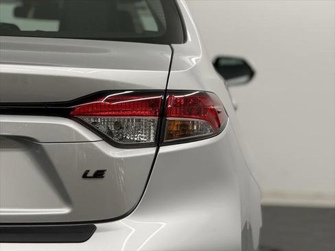 Certified 2025 Toyota Corolla LE image 7