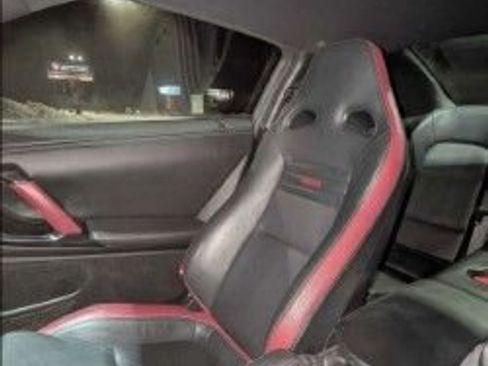 Used 2012 Nissan GT-R Black Edition image 6