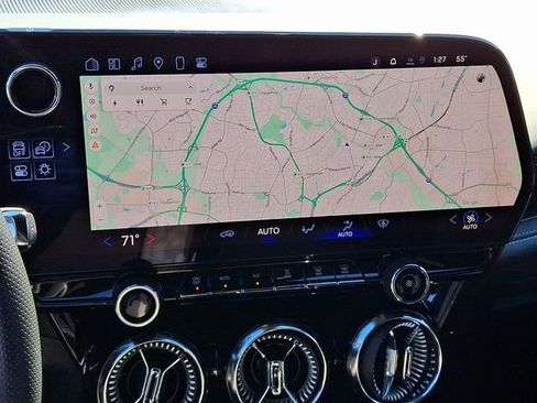 Used 2025 Chevrolet Blazer EV LT image 20