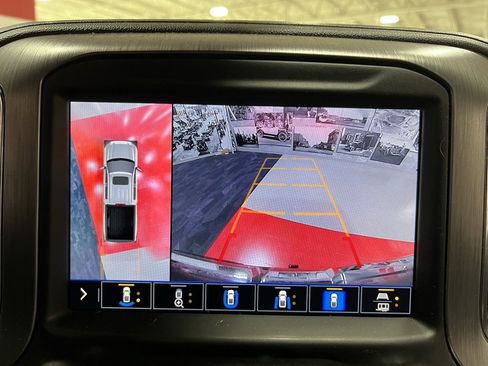 Used 2020 GMC Sierra 1500 Denali w/ Denali Premium Package image 39