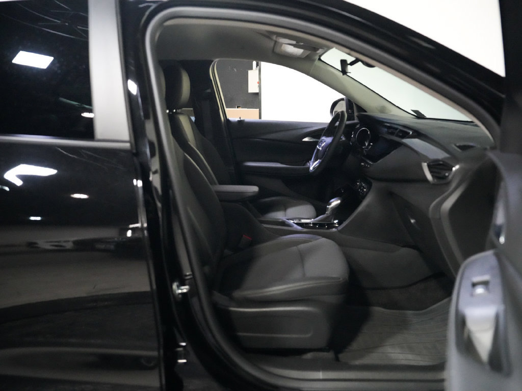 Used 2023 Buick Encore GX Select w/ Sport Touring Package AWD/4WD image 35