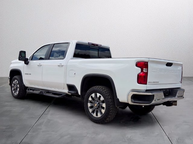 Used 2024 Chevrolet Silverado 3500 LT w/ All Star Edition AWD/4WD image 3