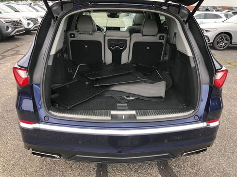 Used 2023 Acura MDX SH-AWD w/ Advance Package image 38