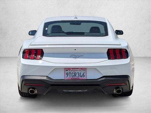 Used 2025 Ford Mustang Premium RWD image 6