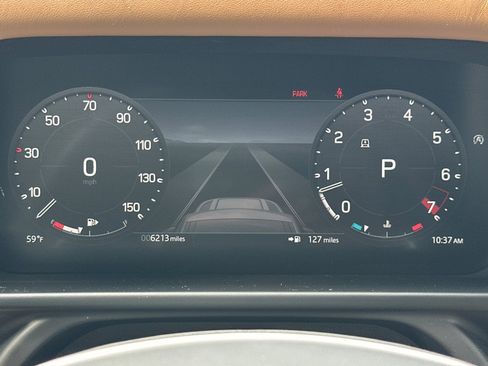 Used 2025 Land Rover Defender 110 S image 19