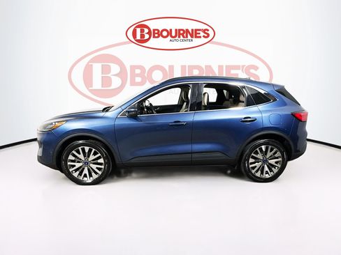 Used 2020 Ford Escape Titanium w/ Titanium Premium Package 2.0 AWD/4WD image 9