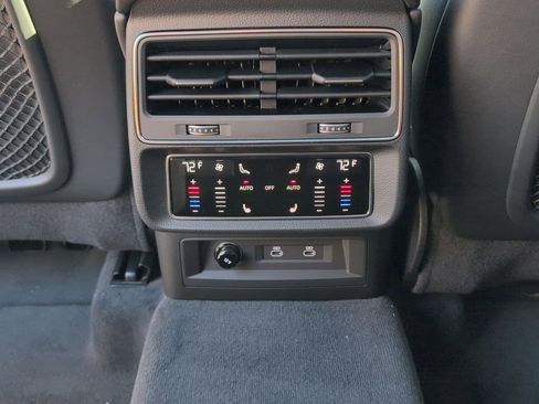 New 2026 Audi Q8 Premium Plus image 21