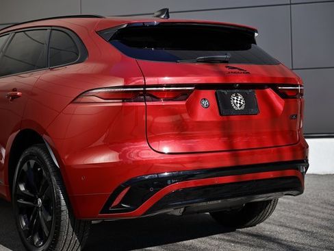 New 2026 Jaguar F-PACE R-Dynamic S image 11