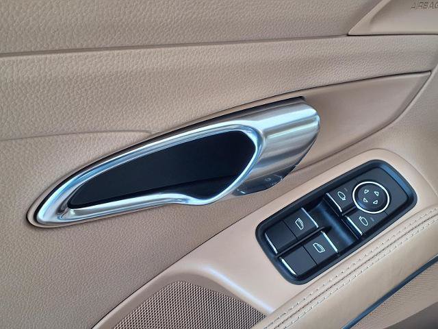 Used 2013 Porsche 911 Carrera RWD image 15